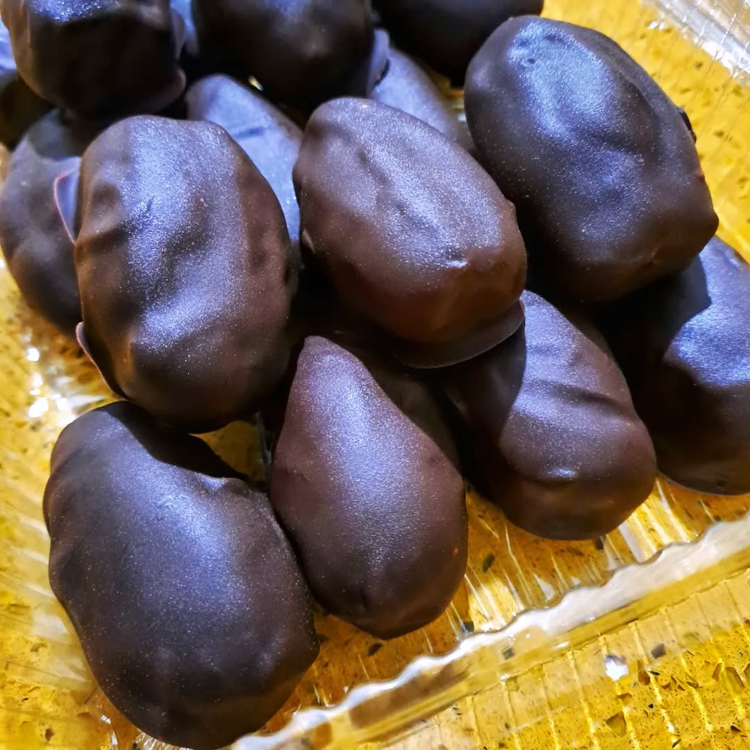 Royal Date Bites